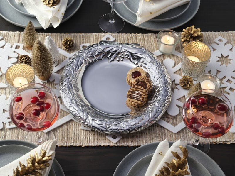 Holly Berries Wreath Serving Tray