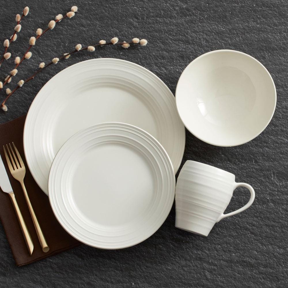 Swirl White 16 Piece Dinnerware Set, Service for 4